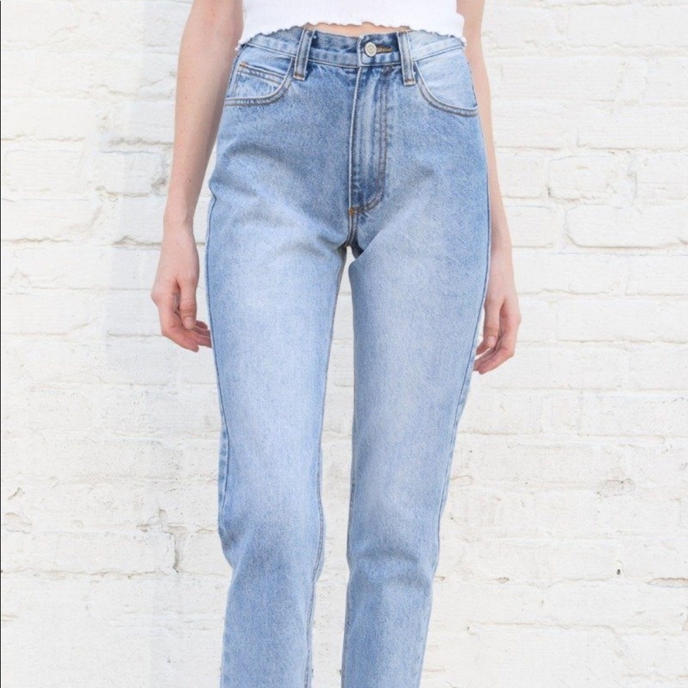 brand new brandy Melville Jane jeans size M